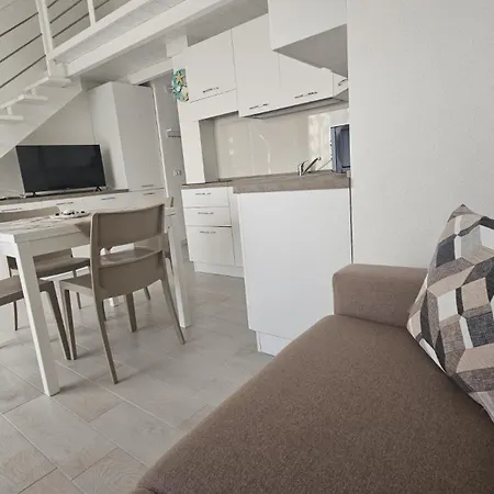 Sea View House - Apartman